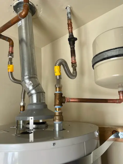 Water heater installation and plumbing repair in Bermuda Dunes